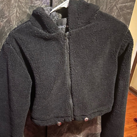 Large Black Jacket - Picture 2 of 4